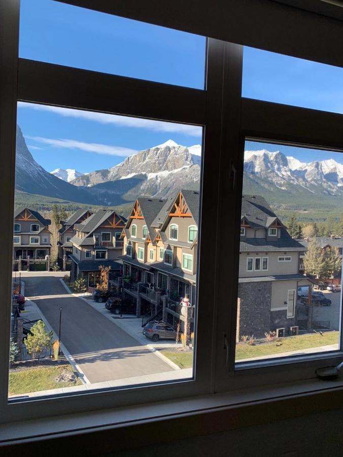 Mountain View 2 Bedroom Condo - Wt Top Floor-401 Canmore Eksteriør billede