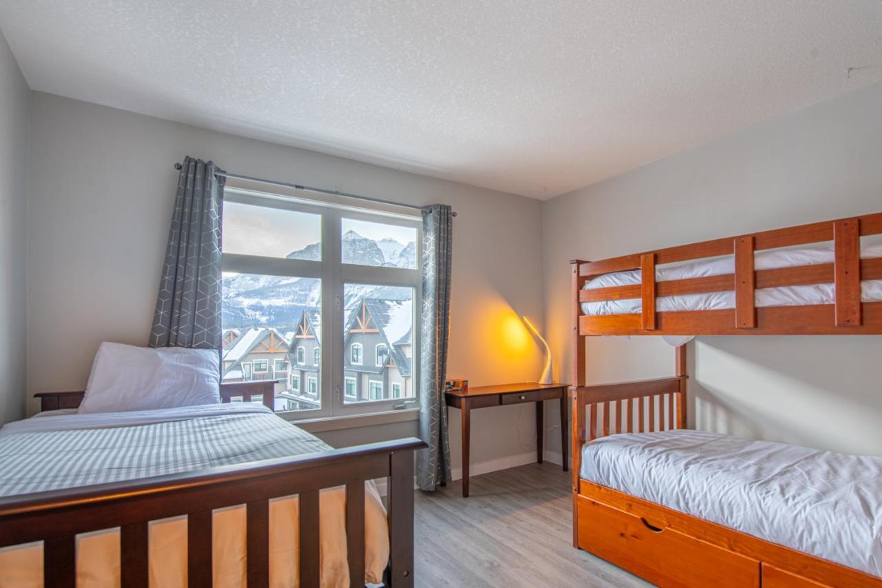 Mountain View 2 Bedroom Condo - Wt Top Floor-401 Canmore Eksteriør billede